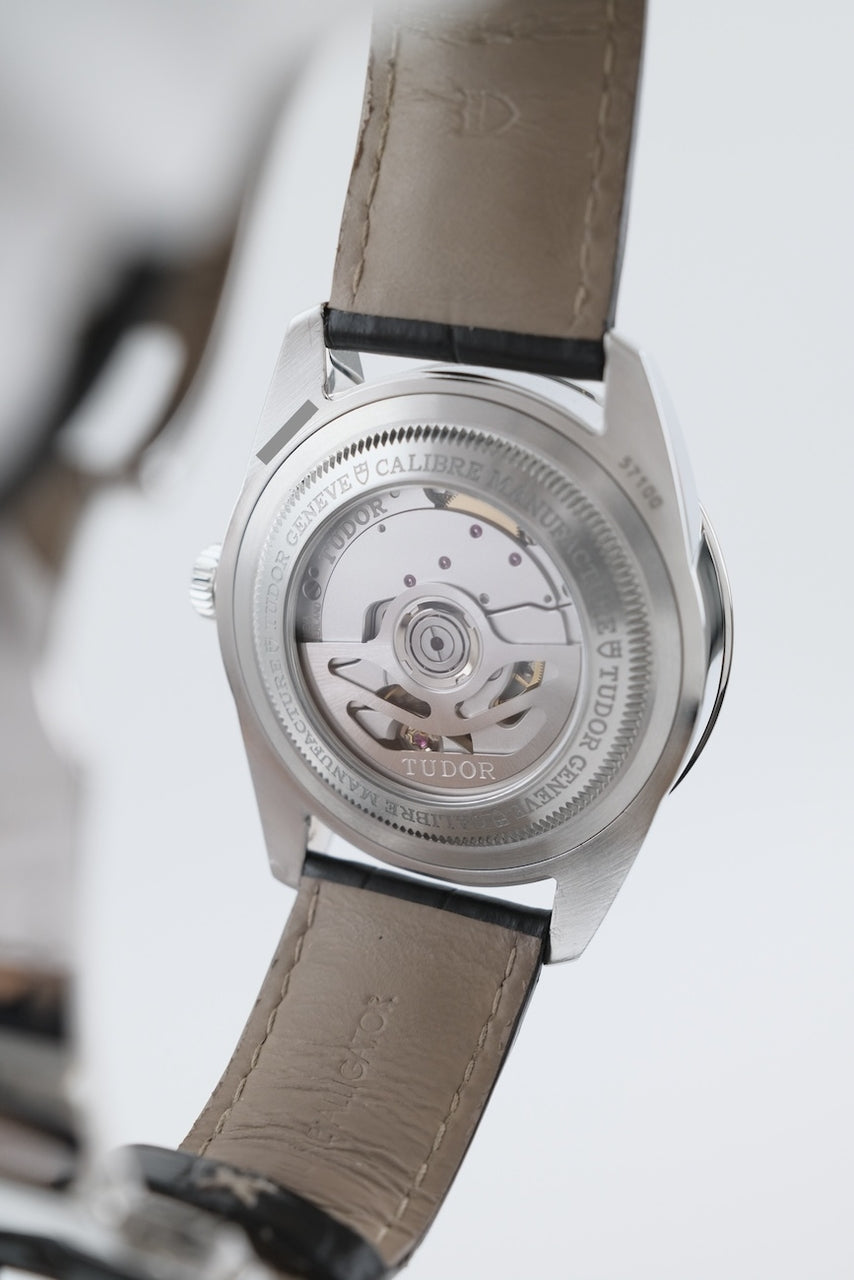 Tudor Glamor Double Date 57100 - detailed view 9