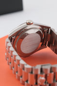 Load image into Gallery viewer, Rolex Day-Date 36 18239 - Detailed view 6
