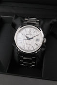 Load image into gallery viewer, Grand Seiko Evolution 9 SLGH005G - Detailansicht 1
