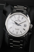 Load image into gallery viewer, Grand Seiko Evolution 9 SLGH005G - Detailansicht 2
