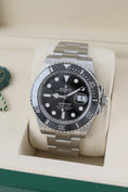 Load image into gallery viewer, Rolex Submariner Date 126610LN - Detailed view 1
