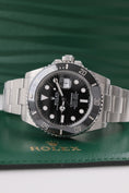 Load image into gallery viewer, Rolex Submariner Date 126610LN - Detailed view 3
