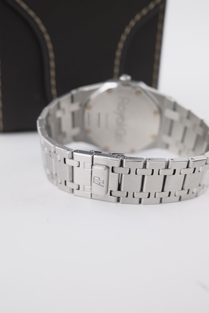 Audemars Piguet Royal Oak 56175ST - Detailed view 8