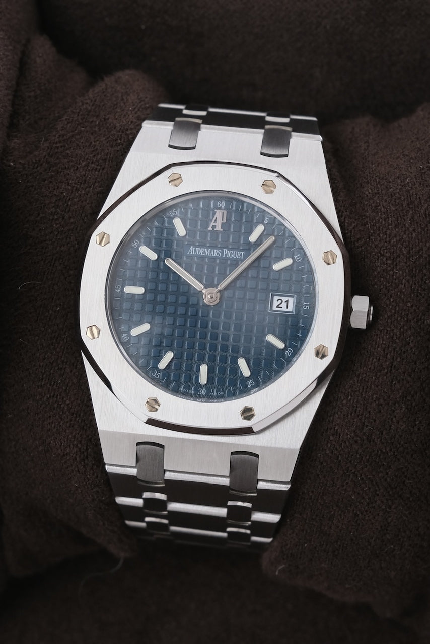 Audemars Piguet Royal Oak 56175ST - Detailed view 2