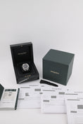 Bild in Galerie-Betrachter laden, Audemars Piguet Royal Oak Offshore 26470ST.OO.A101CR.01 - Papiere und oder Lieferumfang
