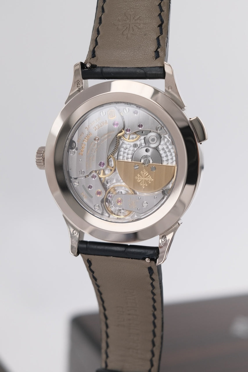 Patek Philippe Complications 5231G-001 - Detailed view 7