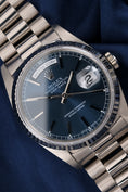 Cargue la imagen en el visor de la galería, Rolex Day-Date 36 18239 - Thumbnail
