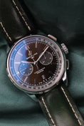 Bild in Galerie-Betrachter laden, Breitling Premier B01 Chronograph 42 AB0118A11L1X1 - Detailansicht 3
