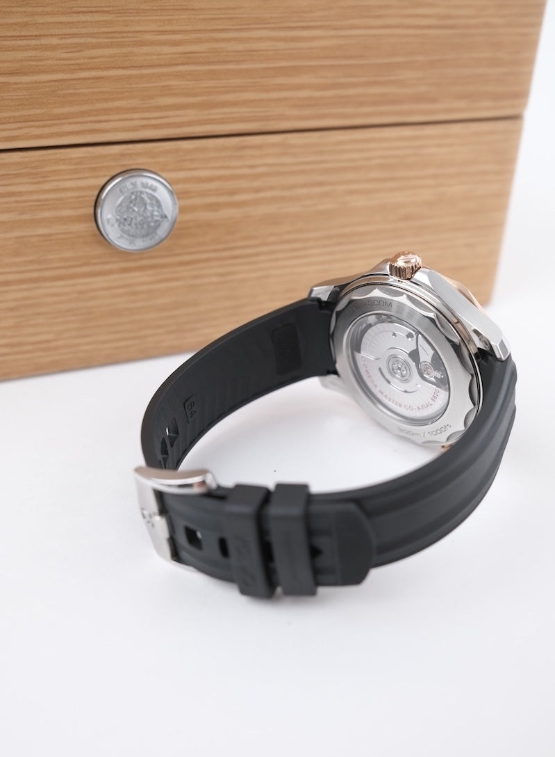 Omega Seamaster Diver 300M 21022422001002 - Detailansicht 6