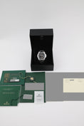 Charger l'image dans la visionneuse de galerie, Rolex Explorer II 226570 - documents et/ou contenu de la livraison
