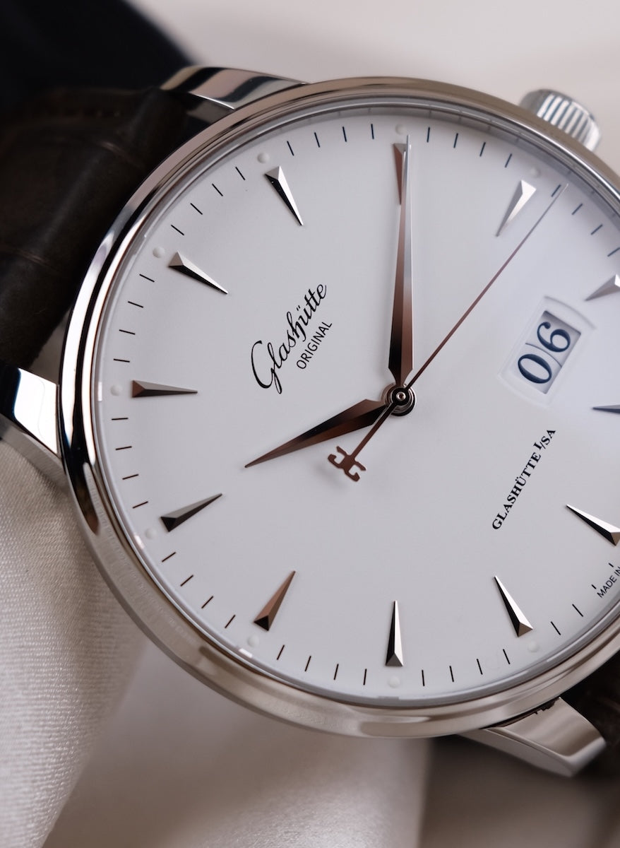 Glashütte Senator Excellence Panorama Big Date 1-36-03-05-02-31 - Detailansicht 2