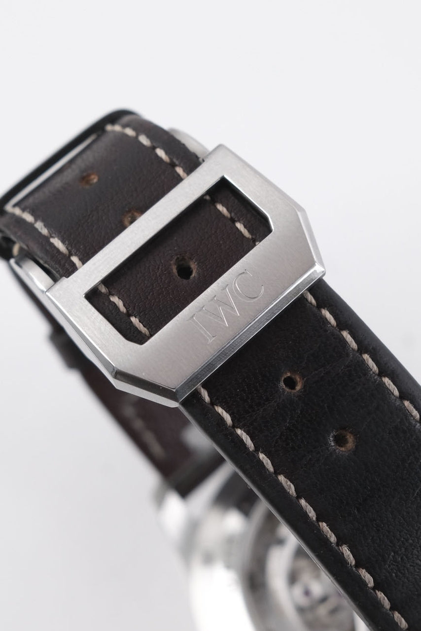 IWC Big Pilot 43 IW329301 - Detail view 8