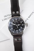 Bild in Galerie-Betrachter laden, IWC Big Pilot 43 IW329301 - Detail view 1
