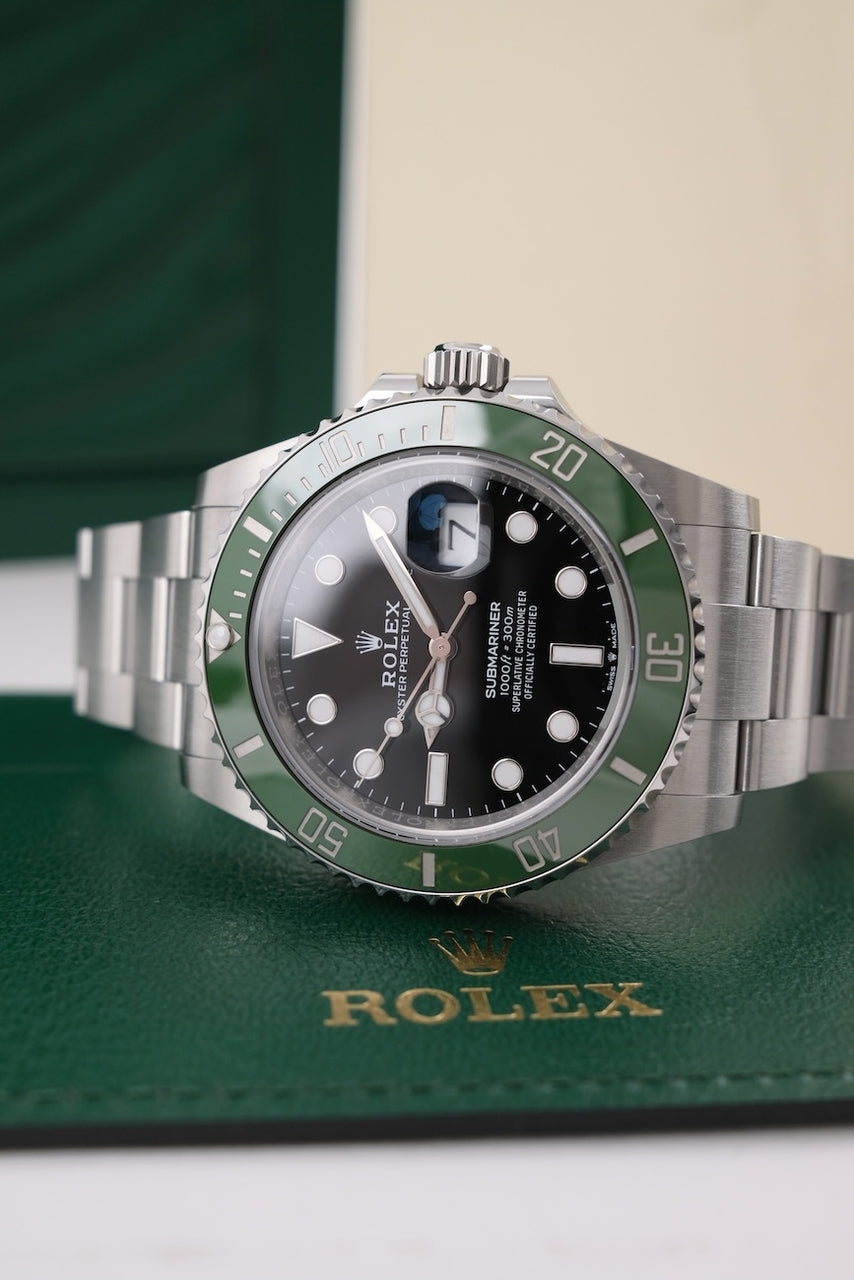 Rolex Submariner Date 126610LV - Detailansicht 2
