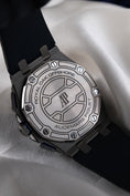 Bild in Galerie-Betrachter laden, Audemars Piguet Royal Oak Offshore Chronograph Titan 26480TI.OO.A027CA.01 - Detail view 10
