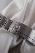 Cargar la imagen en la vista de la galería, Rolex Sea-Dweller Deepsea  126660 - Detail view 6
