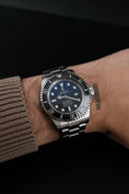 Cargar la imagen en la vista de la galería, Rolex Sea-Dweller Deepsea  126660 - Detailansicht 10
