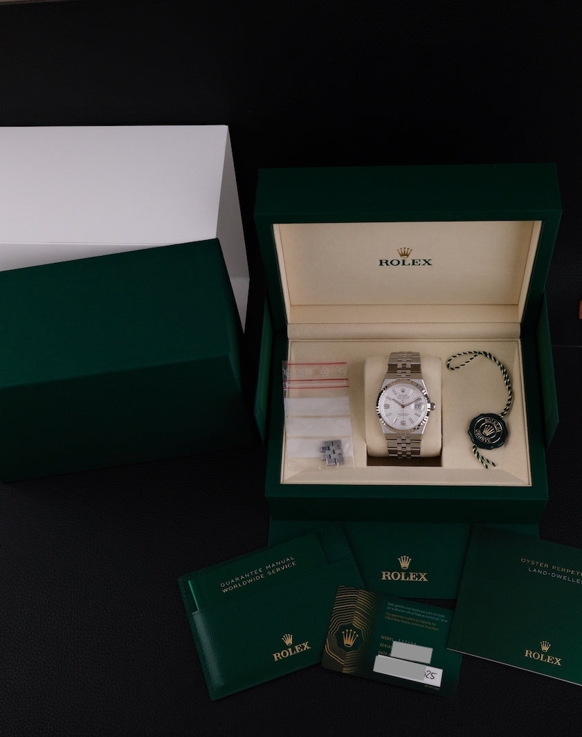 Rolex Land-Dweller 36mm 127234 - Papers and documentation
