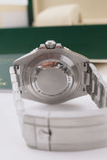 Bild in Galerie-Betrachter laden, Rolex Sea-Dweller 126600 - Detailansicht 6
