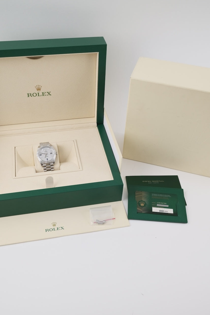 Rolex Day-Date 40 228396TBR - Papiere und oder Lieferumfang