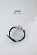 Załaduj obraz do przeglądarki galerii, IWC Portugalski chronograf IW371620 - Widok szczegółowy 8
