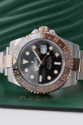 Carica l'immagine nel visualizzatore della galleria, Rolex GMT-Master II Rootbeer 126711CHNR - vista dettagliata 3
