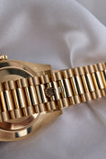 Bild in Galerie-Betrachter laden, Rolex Day-Date 40 228348RBR - Detailansicht 10

