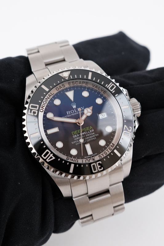 Rolex Sea-Dweller Deepsea 116660 - Detailansicht 1