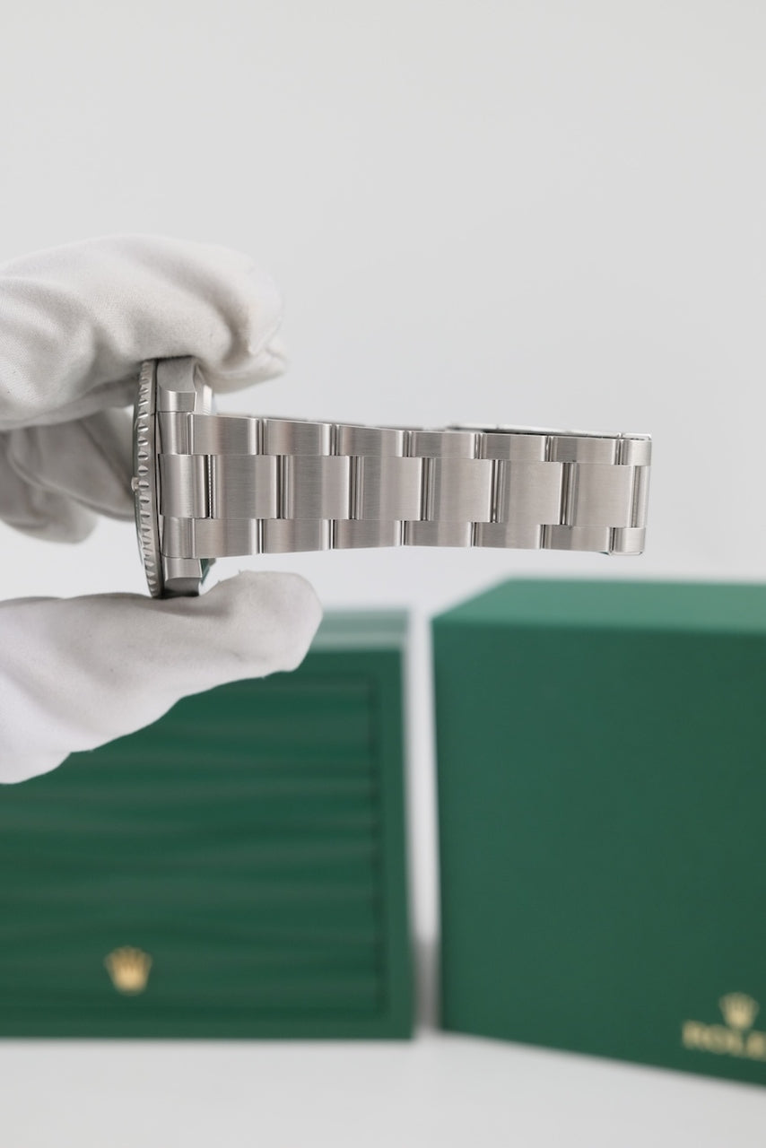 Rolex Submariner Date 126610LV - Detailansicht 9