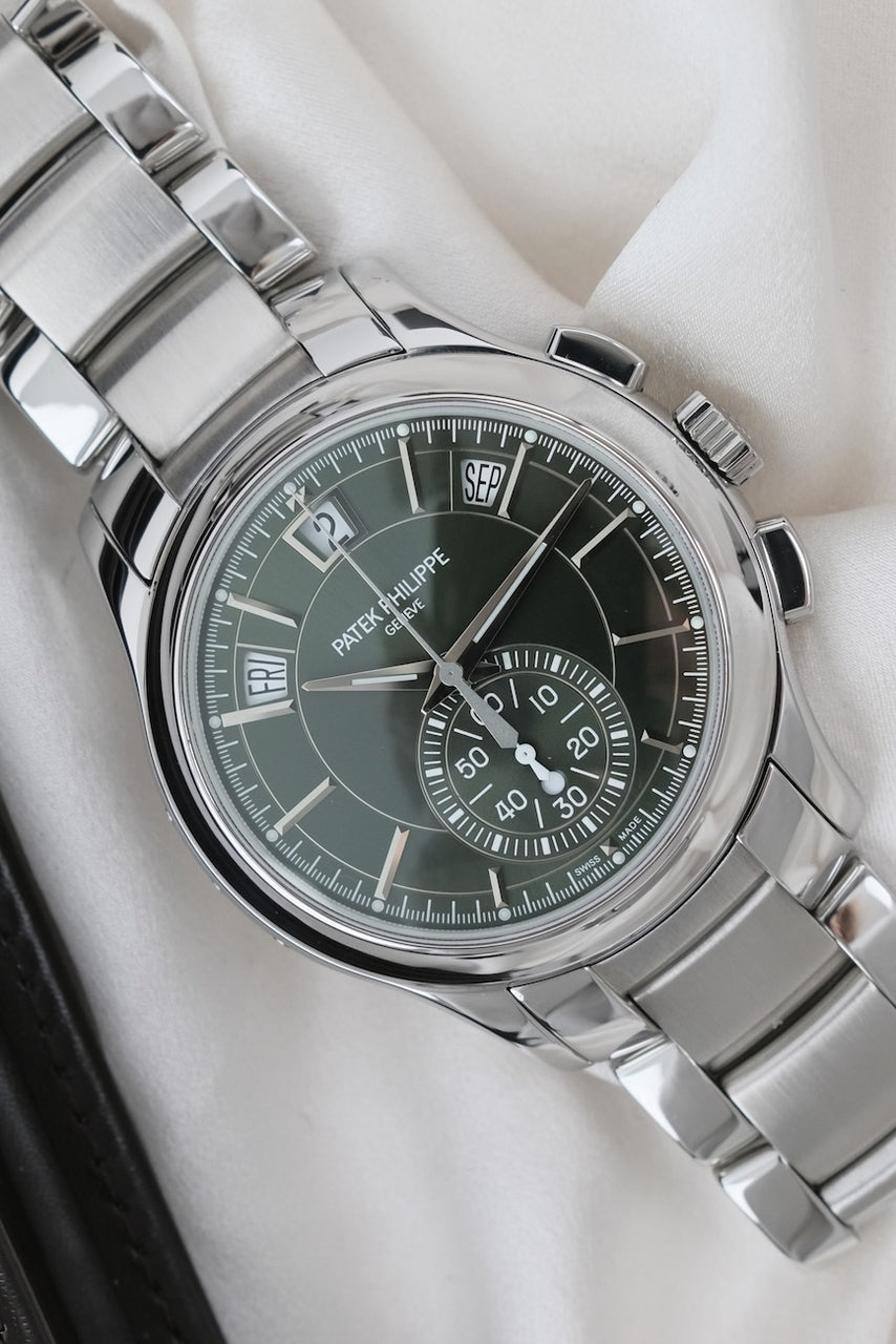 Patek Philippe Flyback Chronograph Annual Calendar 5905/1A-001 - Detailansicht 4