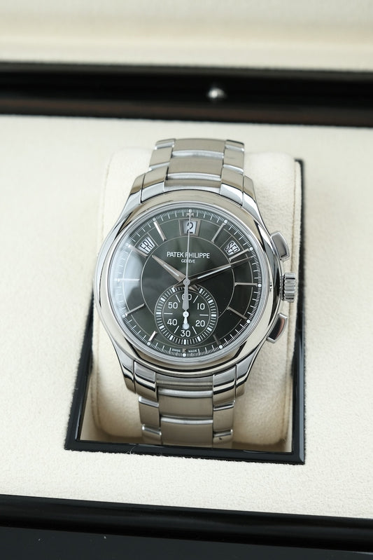 Patek Philippe Flyback Chronograph Annual Calendar 5905/1A-001 - Detailansicht 1