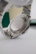 Bild in Galerie-Betrachter laden, Rolex Explorer II 226570 - Detail view 7
