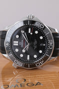 Bild in Galerie-Betrachter laden, Omega Seamaster 300M 21032422001001 - Detailansicht 3
