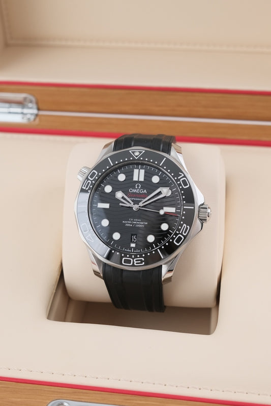 Omega Seamaster 300M 21032422001001 - Detailansicht 1