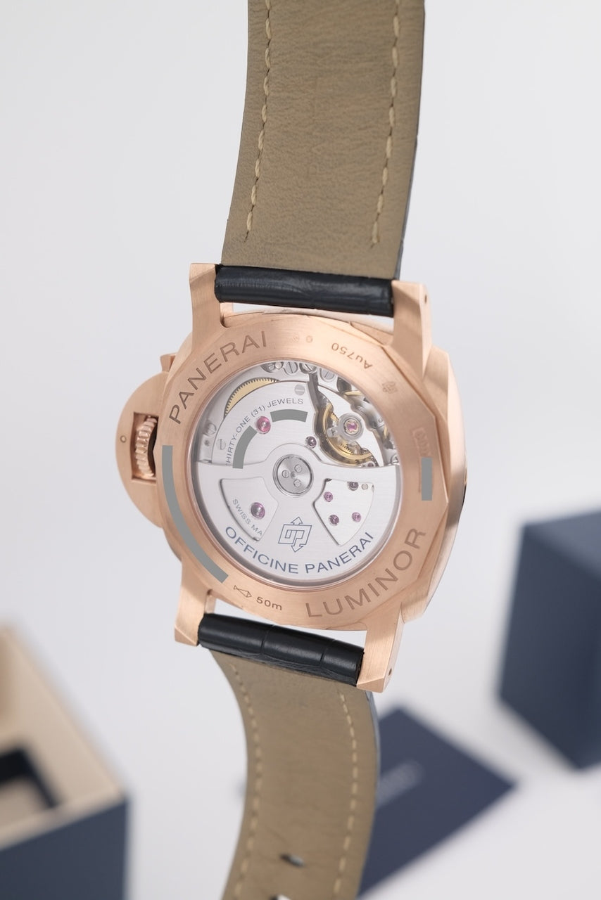 Panerai Luminor Marina PAM01112 - Detailed view 7