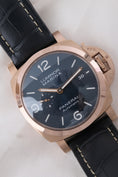 Load image into gallery viewer, Panerai Luminor Marina PAM01112 - Detail view 3
