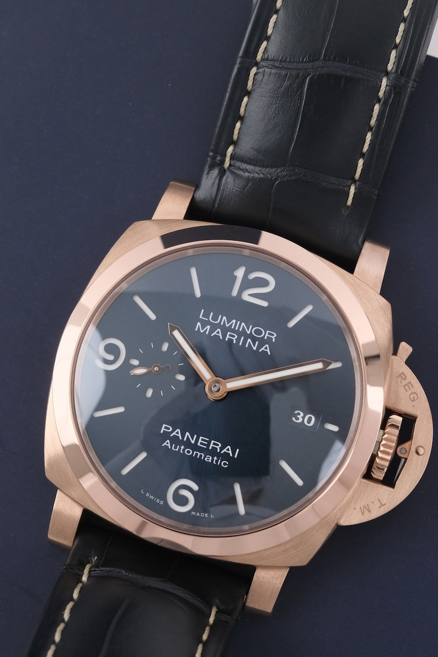 Panerai Luminor Marina PAM01112 - Detailed view 2