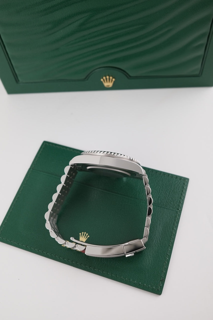 Rolex GMT-Master II 126710GRNR - Detailansicht 6