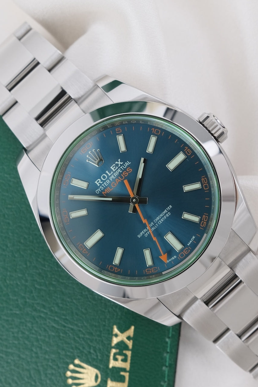 Rolex Milgauss 116400GV - detailed view 4