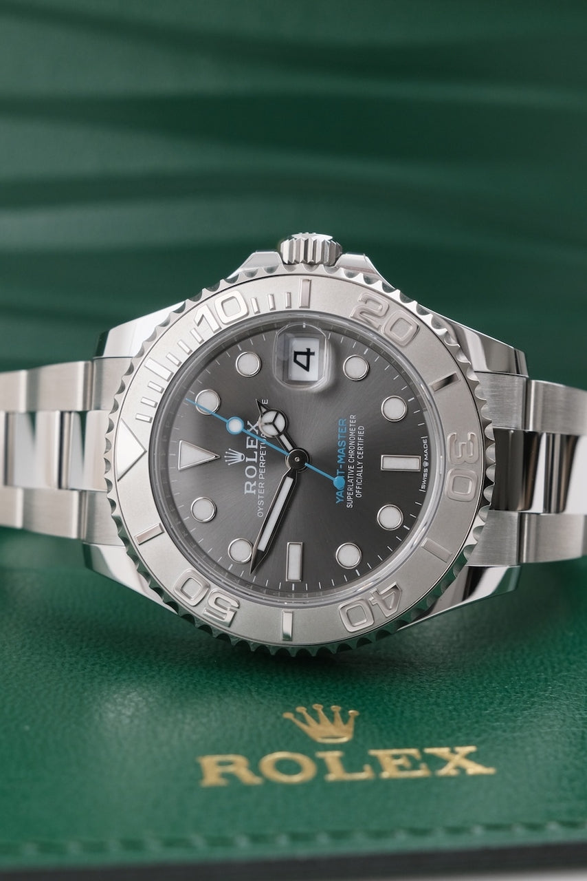 Rolex Yacht Master 37 268622 - Detailed view 3