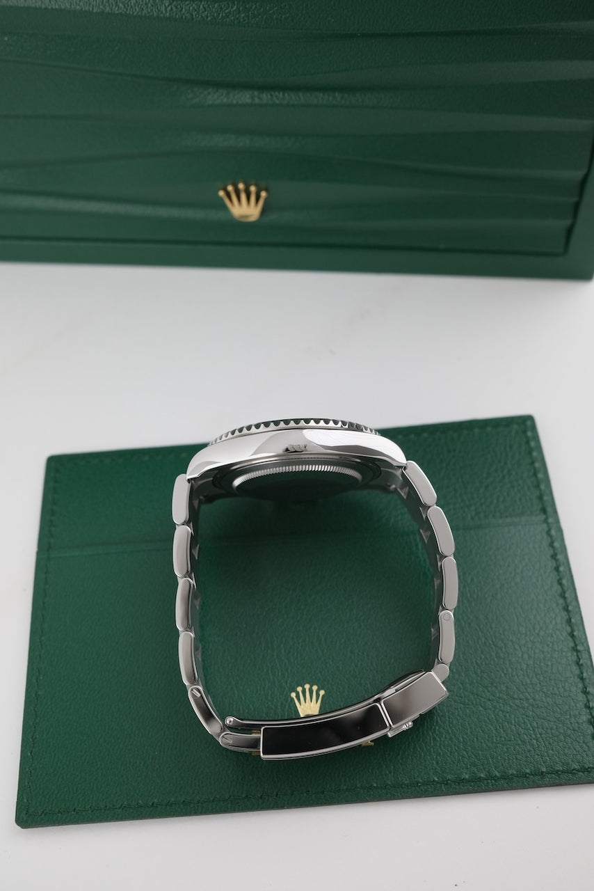 Rolex Yacht Master 37 268622 - Detailed view 6