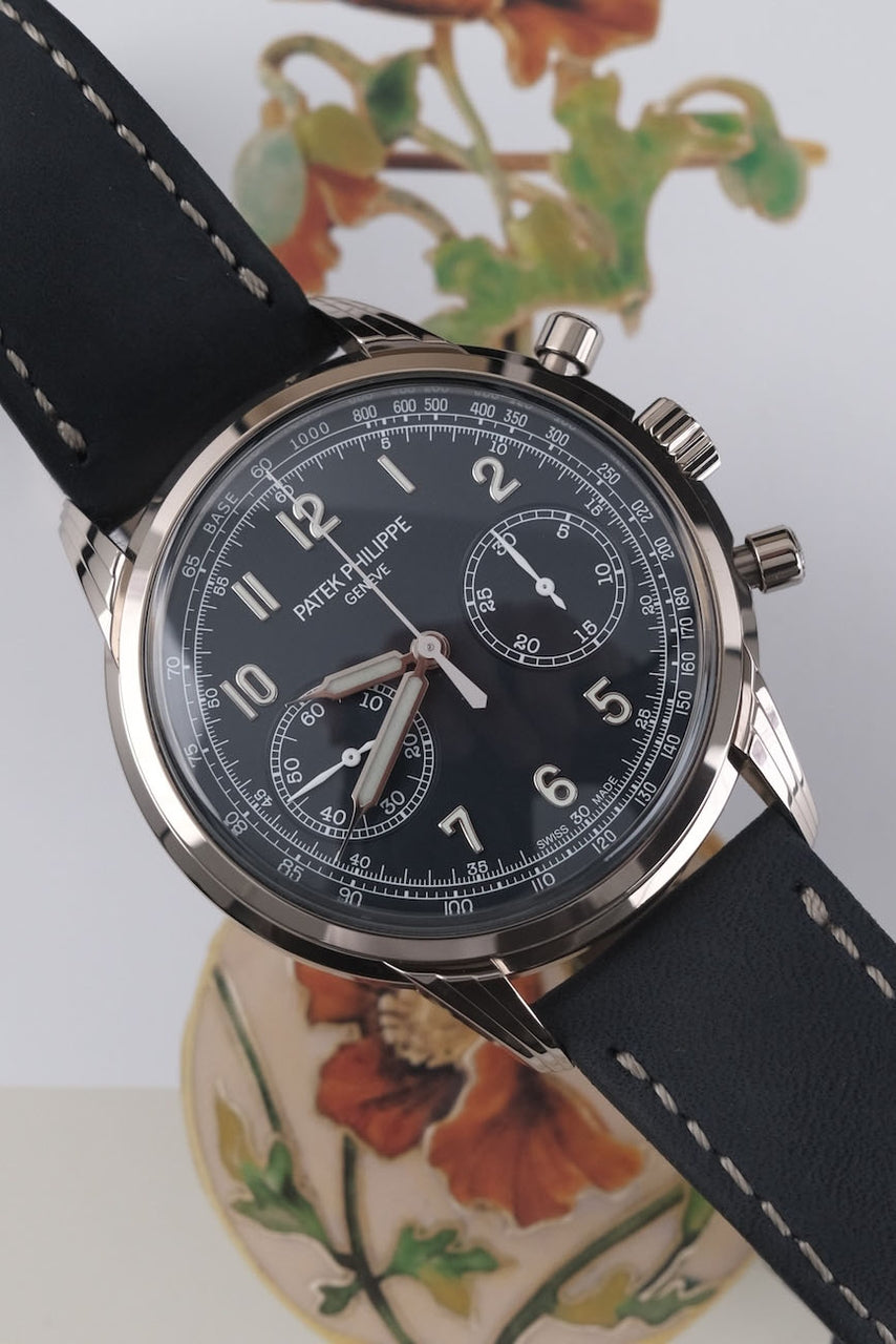 Patek Philippe Complications 5172G-001 - Detail view 4