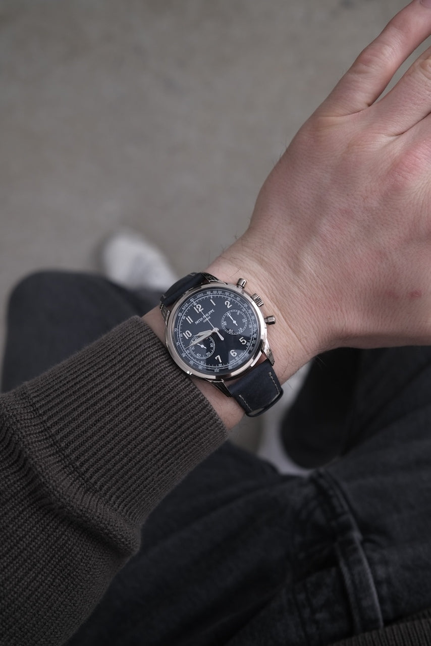 Patek Philippe Complications 5172G-001 - Detail view 10