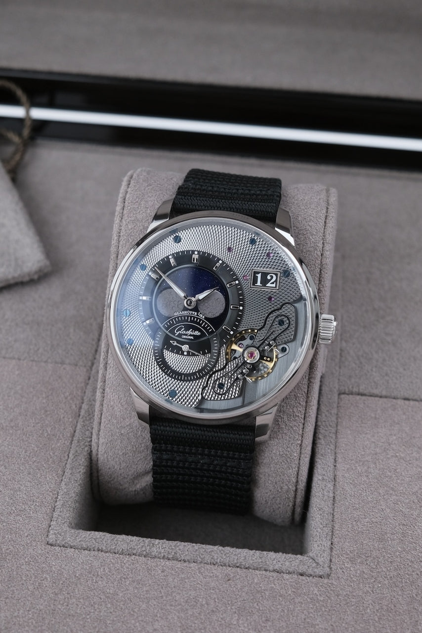 Glashütte Original PanoLunarInverse  1-91-04-01-03-64 - Detailansicht 1