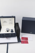 Bild in Galerie-Betrachter laden, Omega Speedmaster Snoopy 31032425002001 - Papers and documentation
