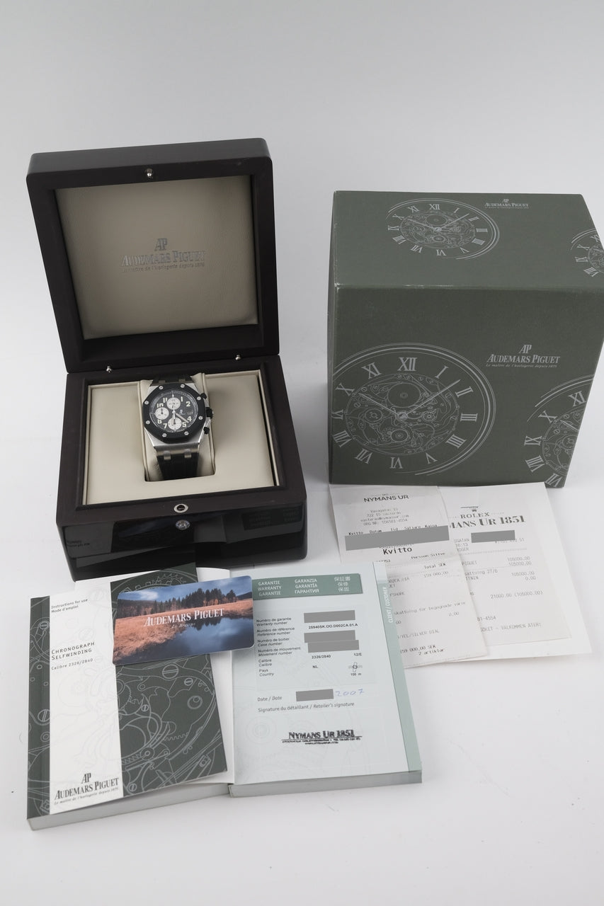 Audemars Piguet Royal Oak Offshore Chronograph 25940SK.OO.D002CA.01.A - Papers and documentation