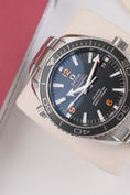 Bild in Galerie-Betrachter laden, Omega Seamaster Planet Ocean 23230422101003 - Detailansicht 2

