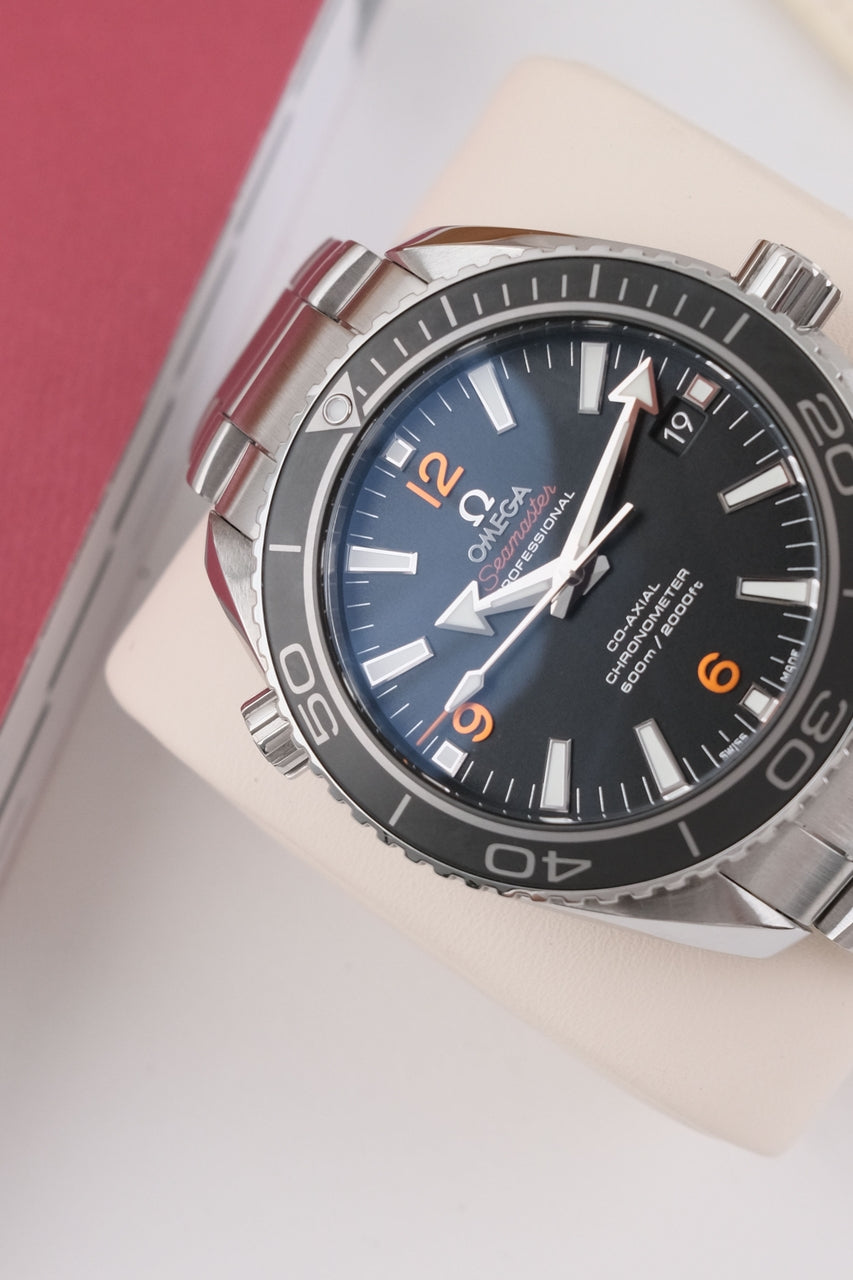 Omega Seamaster Planet Ocean 23230422101003 - Detailansicht 2
