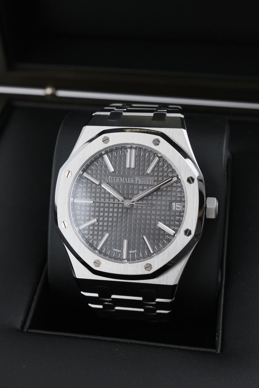 Audemars Piguet Royal Oak 41mm 15510ST - Detailansicht 2