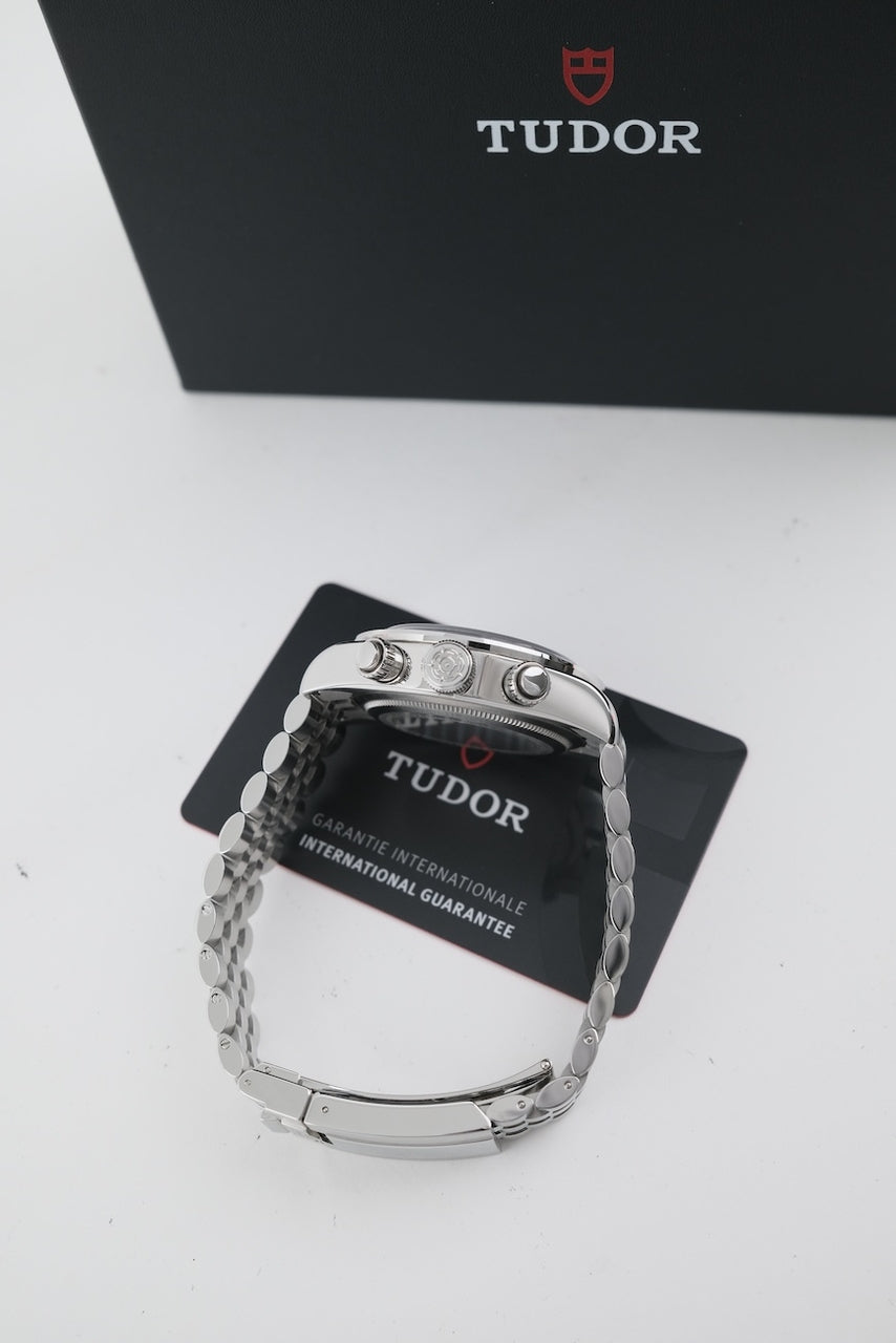 Tudor Black Bay Chrono 79360N - vue détaillée 5